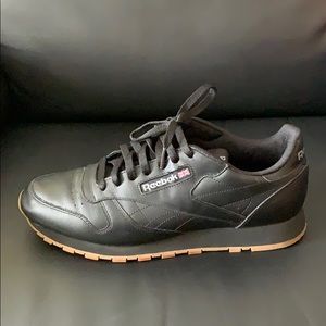 Reebok Classics, Black, 11.5